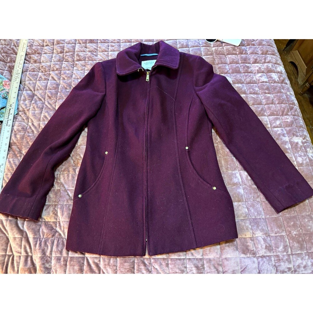 Nautica Women’s Burgundy Zip Front Coat Size M Gold Tone Accents